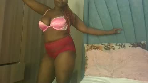 pretty_fel online show from November 11, 3:34 pm