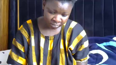 Snapshot of pretty_gaal chatting on December 3, 4:58 am pretty_gaal online show from December 3, 4:58 am