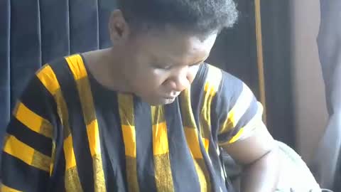 Snapshot of pretty_gaal chatting on December 15, 11:34 am pretty_gaal online show from December 15, 11:34 am