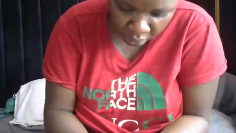 Snapshot of pretty_gaal chatting on December 22, 8:16 am pretty_gaal online show from December 22, 8:16 am