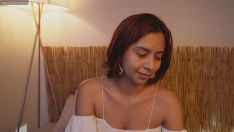 pretty_goddess online show from June 11, 7:45 pm