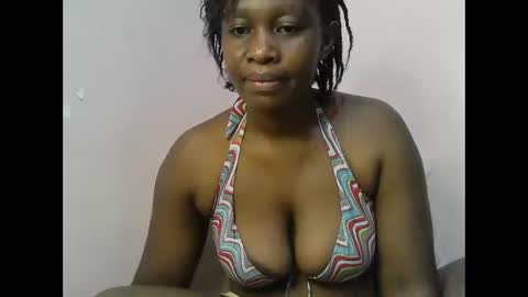 Snapshot of pretty_kylah chatting on November 11, 9:48 pm pretty_kylah online show from November 11, 9:48 pm
