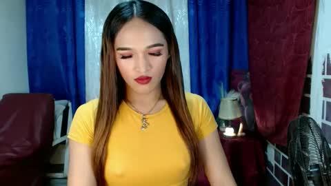 pretty_lady_kitty online show from December 4, 11:13 pm