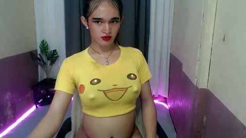 Snapshot of pretty_lady_kitty chatting on April 22, 5:58 pm pretty_lady_kitty online show from April 22, 5:58 pm