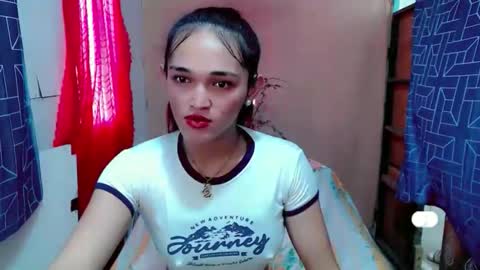 Snapshot of pretty_lady_kitty chatting on May 3, 12:49 am pretty_lady_kitty online show from May 3, 12:49 am