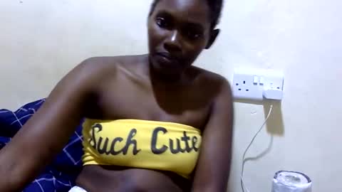 pretty_leila1 online show from May 20, 7:03 am