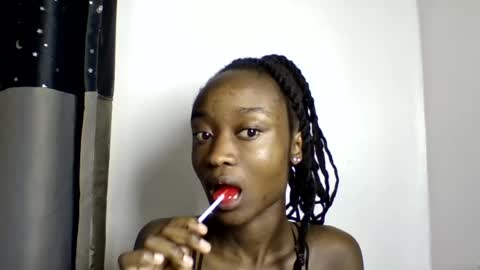 pretty luv1 online show from June 30, 10:16 am
