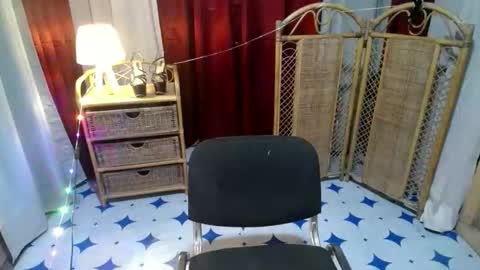 Snapshot of pretty_petite_asian143 chatting on February 8, 2:09 pm samantha online show from February 8, 2:09 pm