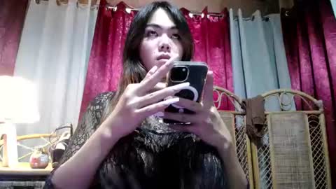Snapshot of pretty_petite_asian143 chatting on February 25, 2:54 am samantha online show from February 25, 2:54 am