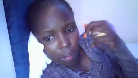 pretty_petite_ebony online show from March 2, 5:19 am