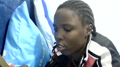pretty_petite_ebony online show from July 28, 9:03 pm