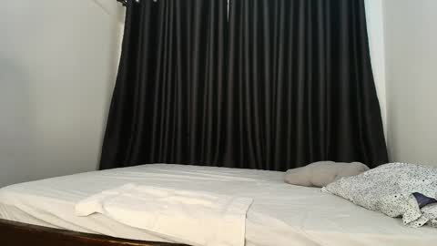 Snapshot of pretty_sexxxy chatting on April 8, 7:14 pm pretty_sexxxy online show from April 8, 7:14 pm