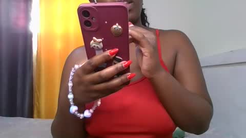 Snapshot of pretty_shila chatting on November 15, 2:13 pm pretty_shila online show from November 15, 2:13 pm