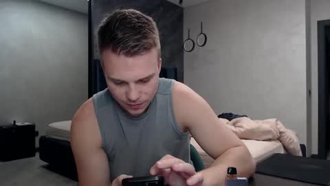 Snapshot of pretty_sweety chatting on October 8, 2:53 am Justin online show from October 8, 2:53 am