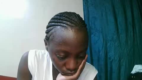 Snapshot of pretty_tiffany1 chatting on February 25, 2:32 am pretty_tiffany1 online show from February 25, 2:32 am