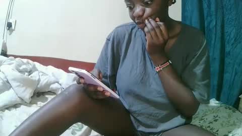 Snapshot of pretty_tiffany1 chatting on March 21, 10:20 am pretty_tiffany1 online show from March 21, 10:20 am