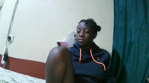 Snapshot of pretty_tiffany1 chatting on March 31, 12:49 pm pretty_tiffany1 online show from March 31, 12:49 pm