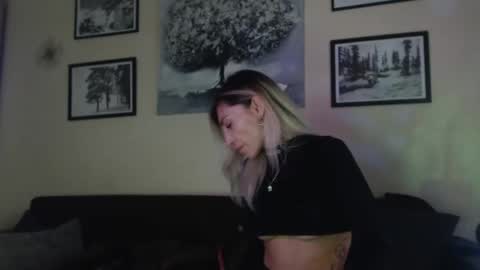 Alma online show from March 1, 4:00 pm