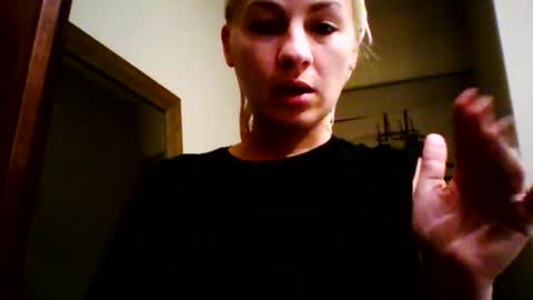 Missy  Jack online show from November 16, 5:35 am