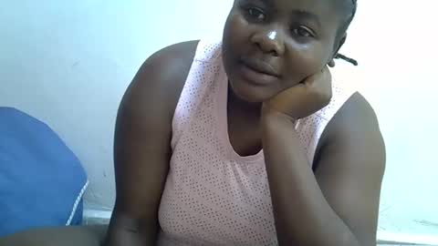 prettybooty1 online show from October 11, 7:29 am