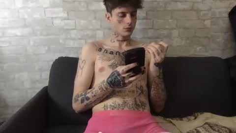 pretty boy online show from December 17, 6:02 am