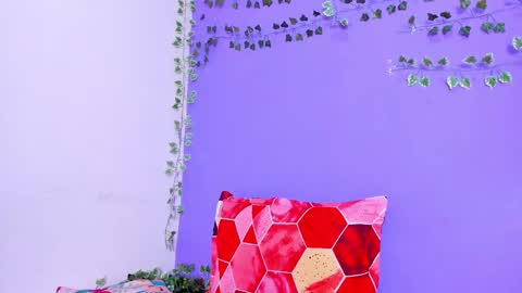 Snapshot of prettybunnies08 chatting on February 9, 3:34 pm Enzo Denis online show from February 9, 3:34 pm