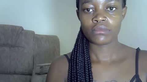 prettycandy4 online show from November 1, 10:01 pm