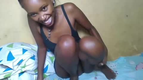 prettycarl_2 online show from April 14, 3:01 am