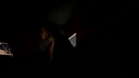 prettyfacefemale online show from February 1, 8:29 pm