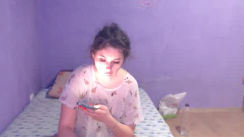 prettyjulliette online show from February 15, 11:39 am