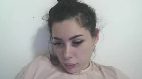 prettyjulliette online show from February 11, 6:24 pm