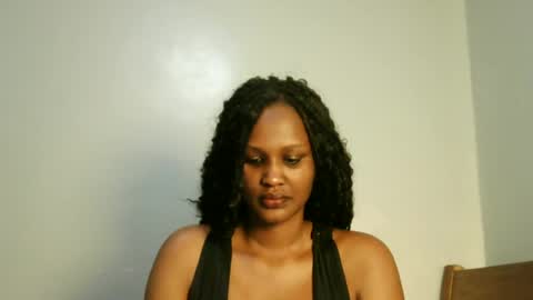 Snapshot of prettykeilaa chatting on July 12, 11:23 am prettykeilaa online show from July 12, 11:23 am