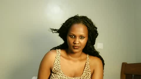 Snapshot of prettykeilaa chatting on July 17, 9:19 pm prettykeilaa online show from July 17, 9:19 pm