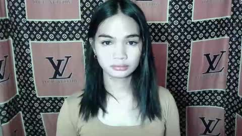 prettykhelcy online show from November 9, 12:42 am