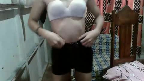 prettykhelcy online show from March 5, 2:18 am