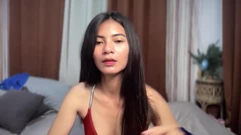 Snapshot of prettylittle_lady chatting on November 15, 1:40 pm prettylittle_lady online show from November 15, 1:40 pm