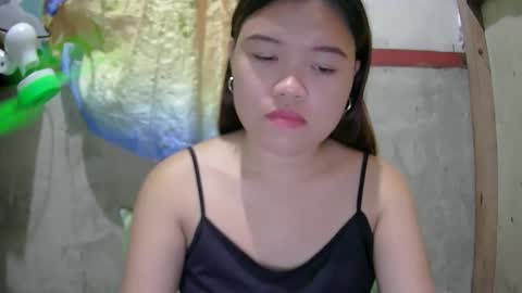Snapshot of prettymae756493 chatting on June 3, 2:33 pm prettymae756493 online show from June 3, 2:33 pm