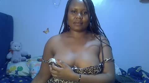 Snapshot of prettymel1 chatting on March 22, 5:27 pm prettymel1 online show from March 22, 5:27 pm