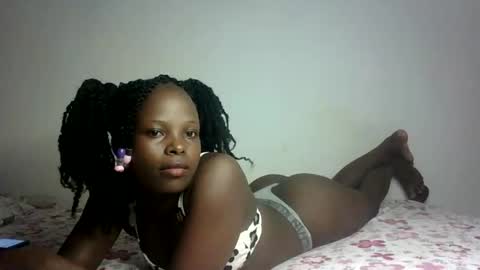 Melly online show from March 3, 6:55 pm