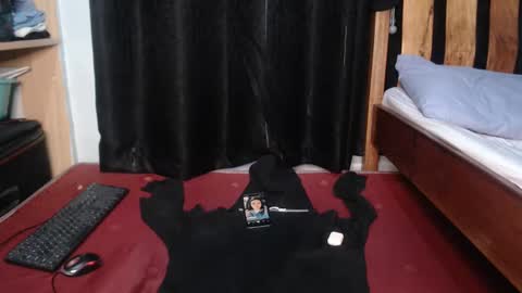 lovedine online show from December 8, 8:51 am