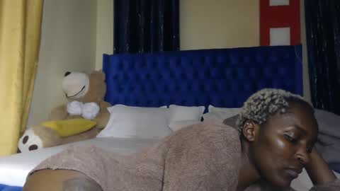 sasha online show from November 27, 7:05 pm