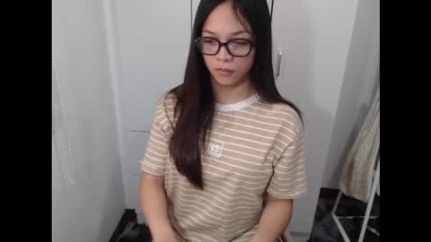 Snapshot of prettysilvana chatting on October 3, 3:14 am Silvana online show from October 3, 3:14 am