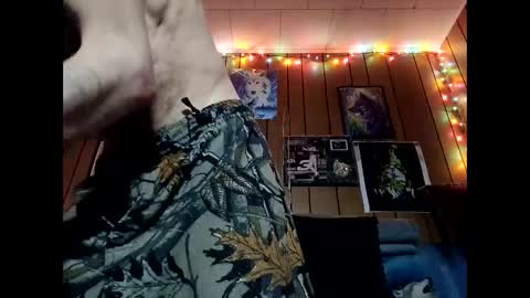 prettysolid7 online show from February 8, 9:13 am