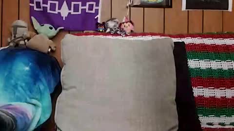 prettysolidd7 online show from January 4, 2:46 am