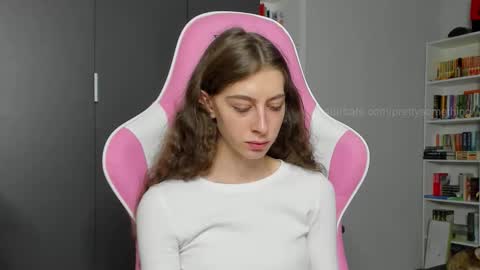 Sophie  next stream will be at Monday  i will wait you guys  online show from October 2, 5:53 pm