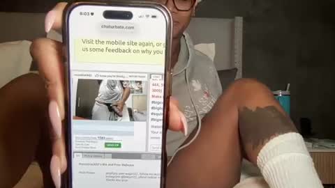 Snapshot of prettywap85 chatting on July 29, 12:03 pm Discrete Pussy online show from July 29, 12:03 pm
