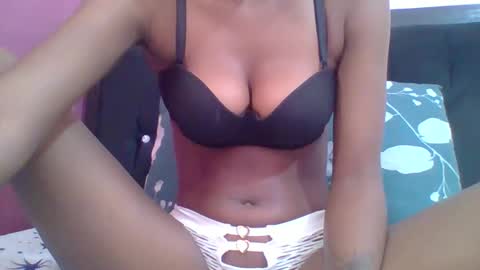 prettywendy21 online show from April 16, 7:53 am