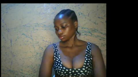 prettyxxpac online show from May 6, 4:41 am