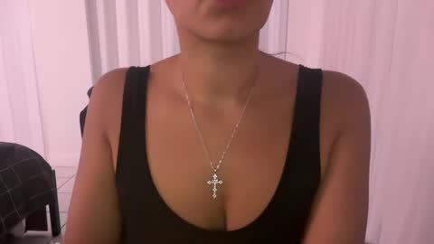 prettyyykittyyy22 online show from October 24, 4:42 am