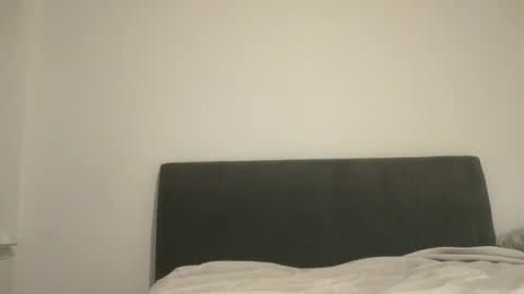 Snapshot of prettyyykittyyy22 chatting on June 15, 3:42 am prettyyykittyyy22 online show from June 15, 3:42 am